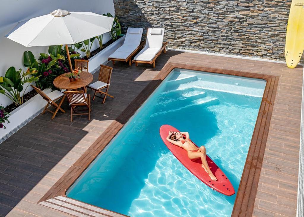 Отель Baleal Surf Ranch Феррел Экстерьер фото
