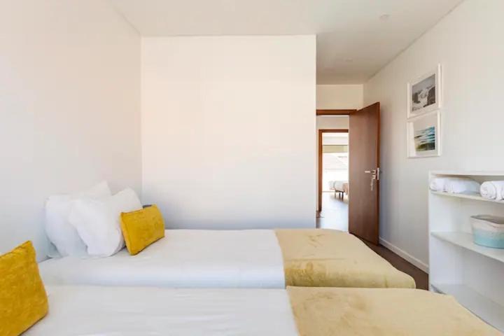 Отель Baleal Surf Ranch Феррел Экстерьер фото